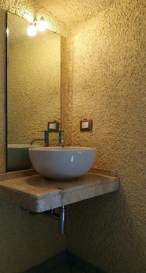 Nero Gioconda Hotel อันกิอารี ภายนอก รูปภาพ